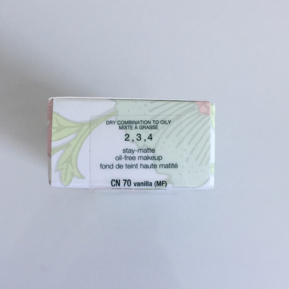 Clinique Stay Matte Foundation - CN 70 Vanilla - Picture 3 of 4